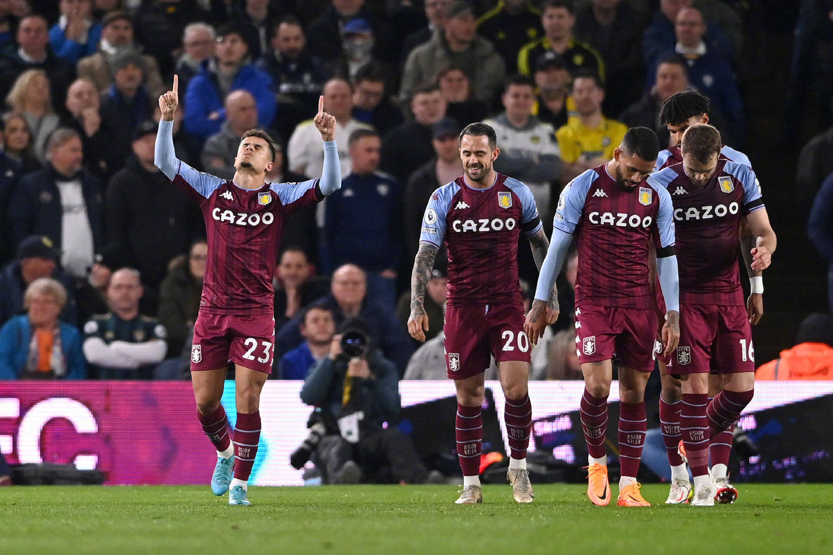 片倾斜的硬 片倾斜的硬